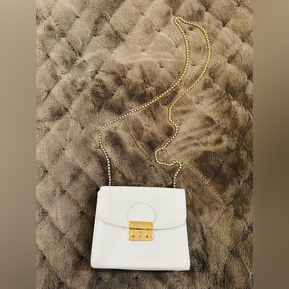 White and Gold Handbag